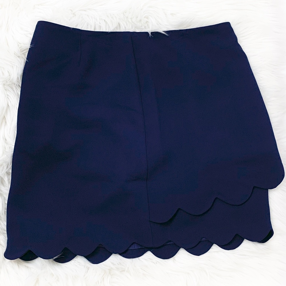 Draper James | Solid Scallop Skirt - Picture 4 of 5